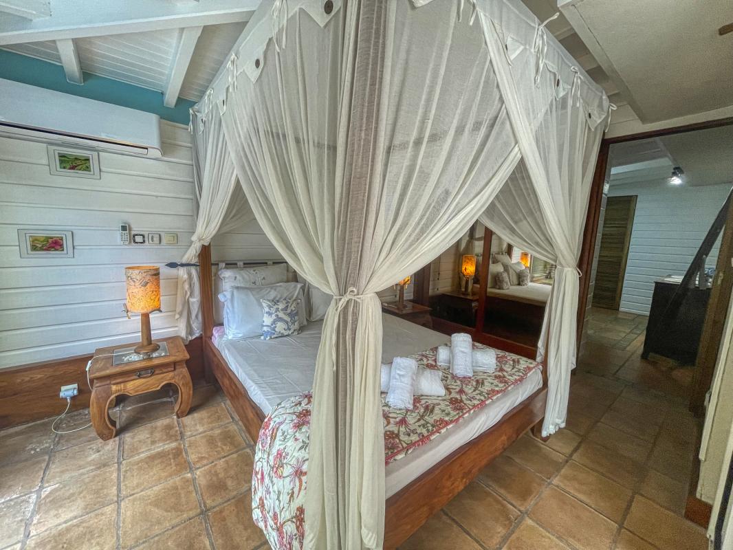 15.Location villa piscine Saint François Guadeloupe_chambre extérieure